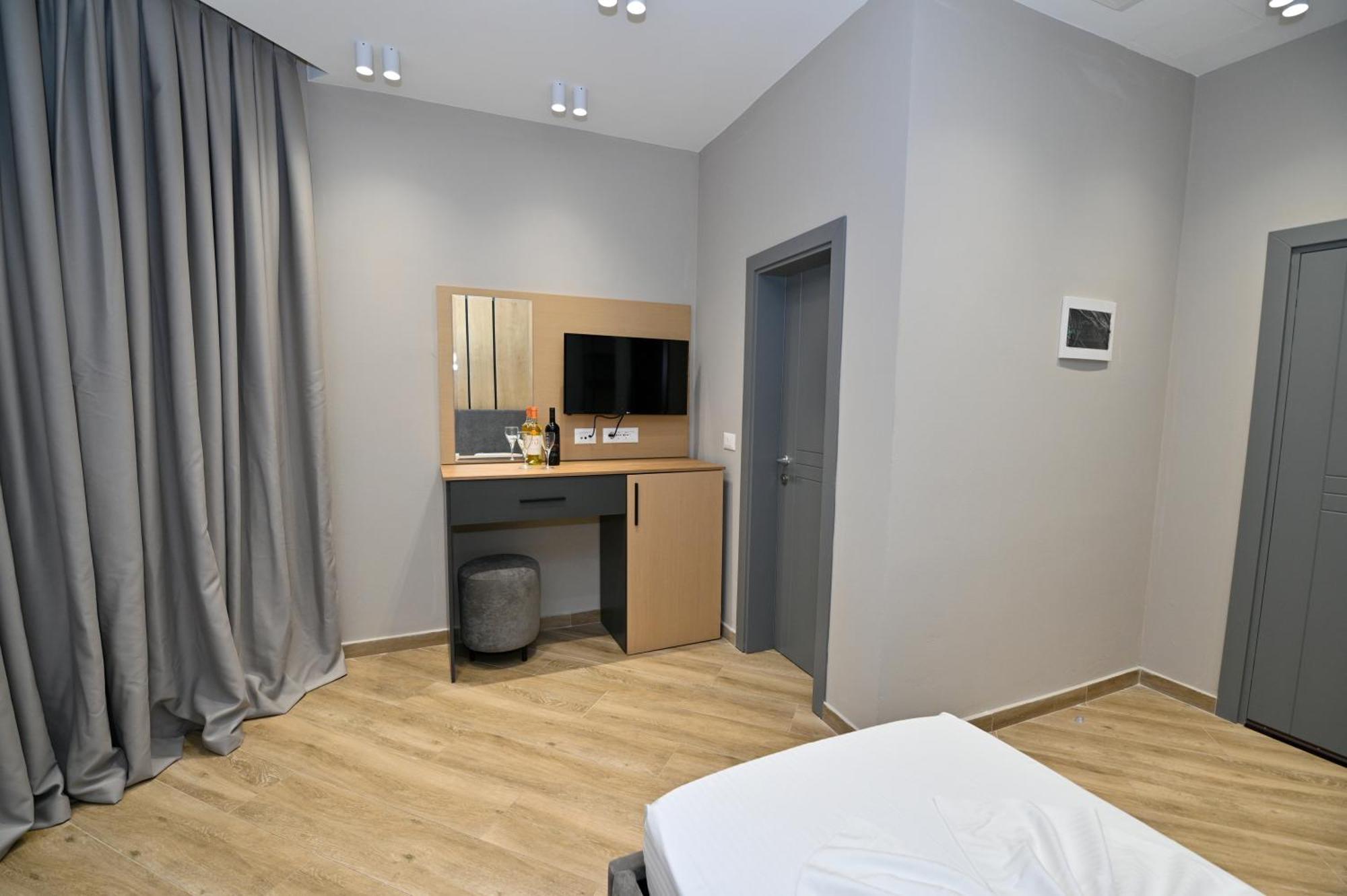 Monduro Hotel Дуррес Номер фото