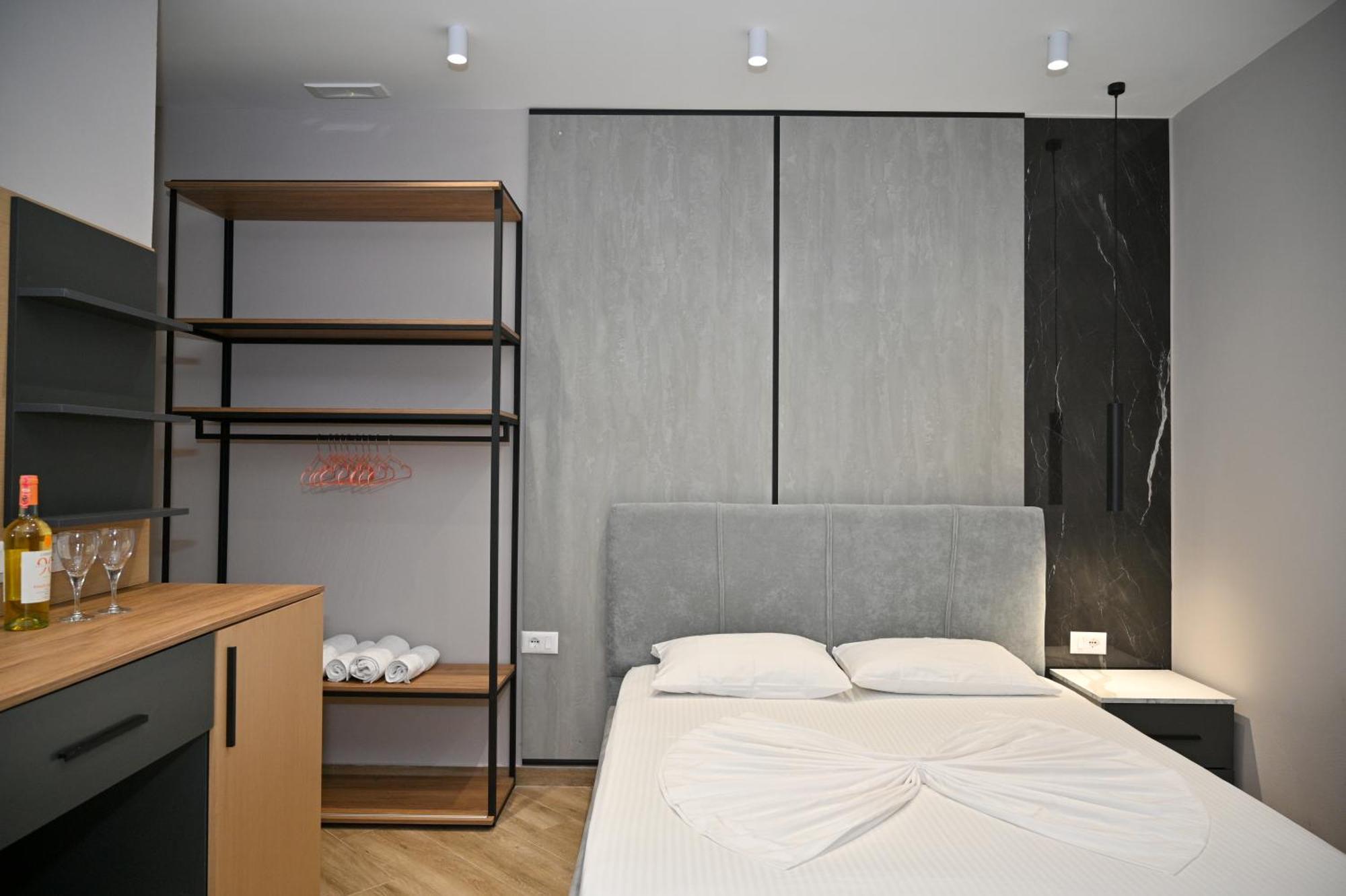 Monduro Hotel Дуррес Номер фото