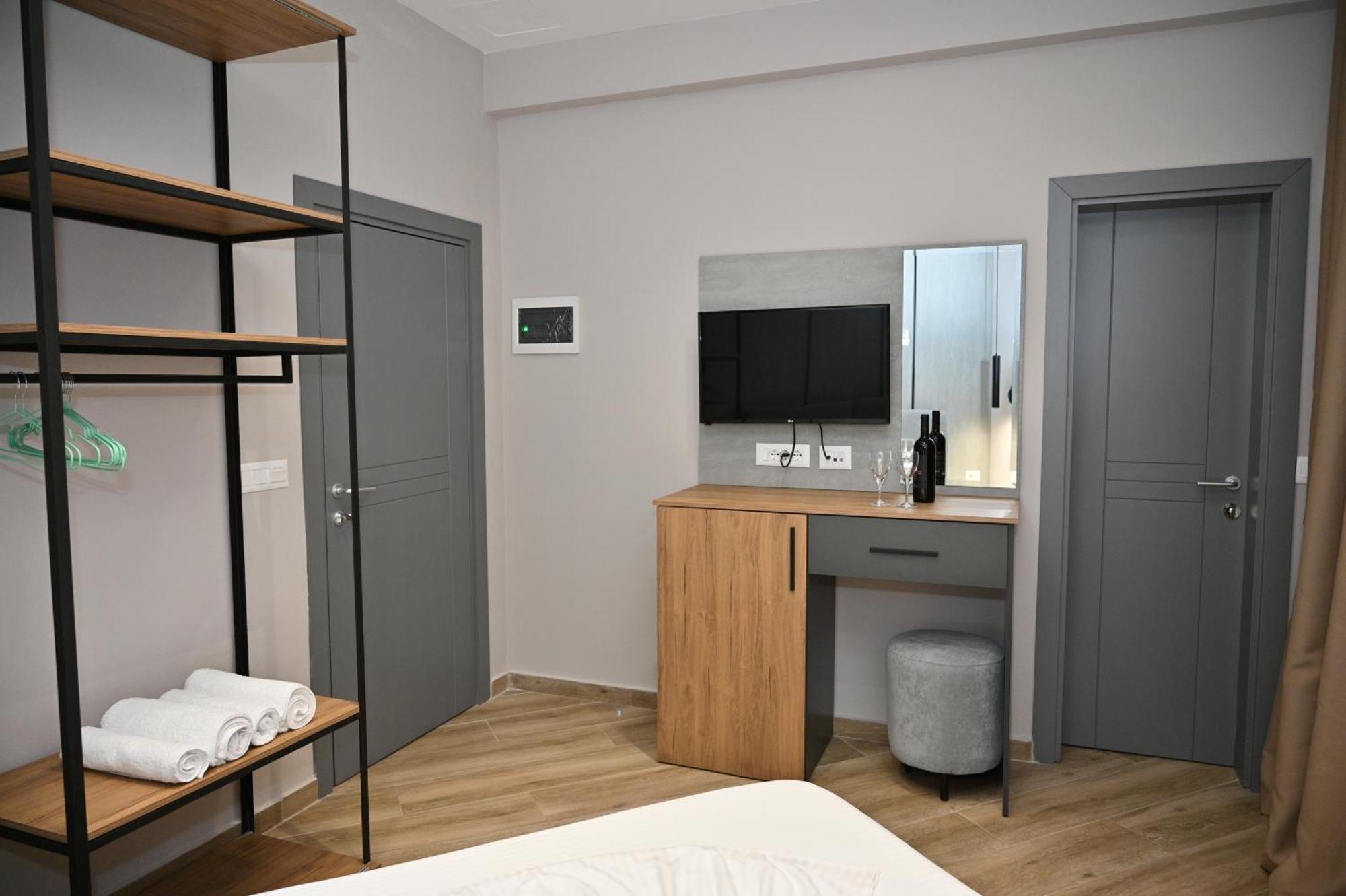 Monduro Hotel Дуррес Номер фото