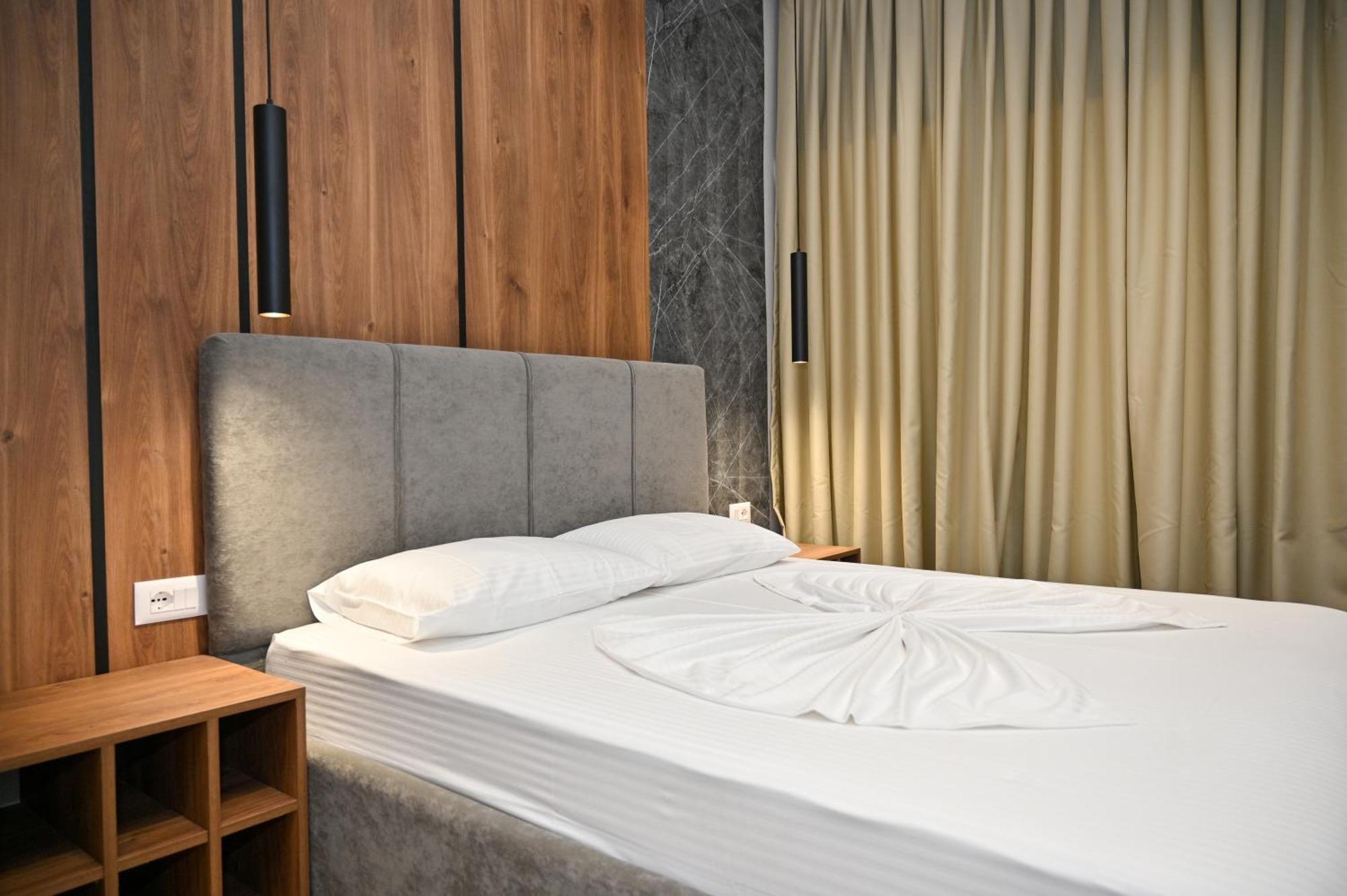 Monduro Hotel Дуррес Номер фото