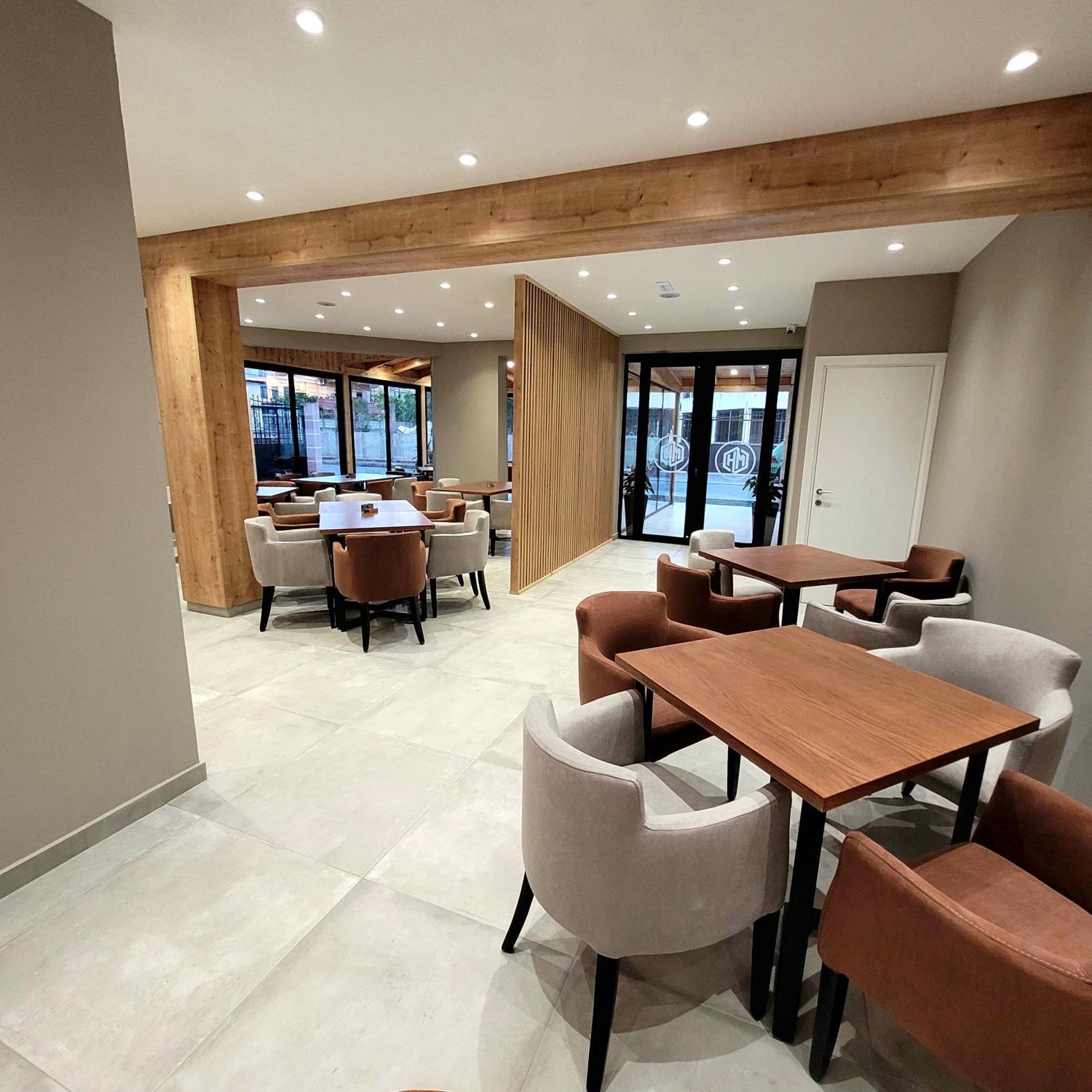 Monduro Hotel Дуррес Экстерьер фото